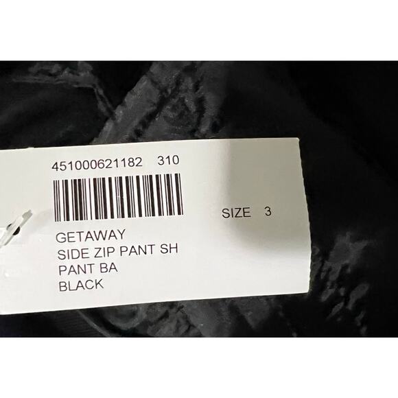 NWT CHICO'S Black Ultimate Fit Getaway  Pants Side Zip Slimming Sz XL (3) Short - Picture 9 of 9
